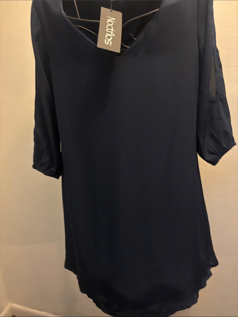Nocttos Women's Navy V-Neck Dress